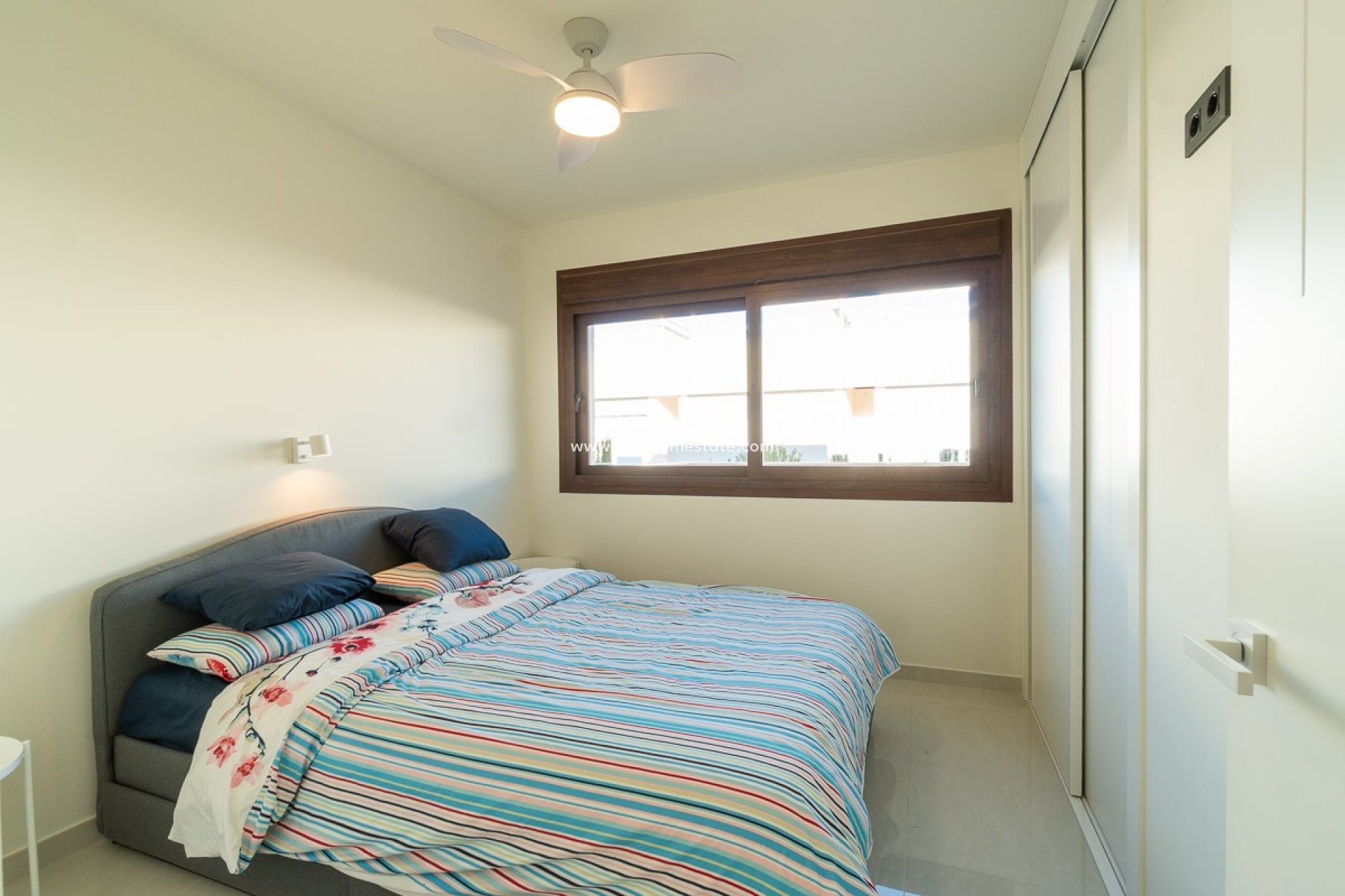 Resale - Apartment -
Orihuela Costa