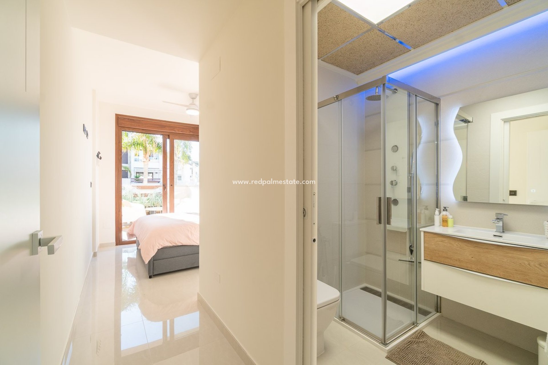 Resale - Apartment -
Orihuela Costa