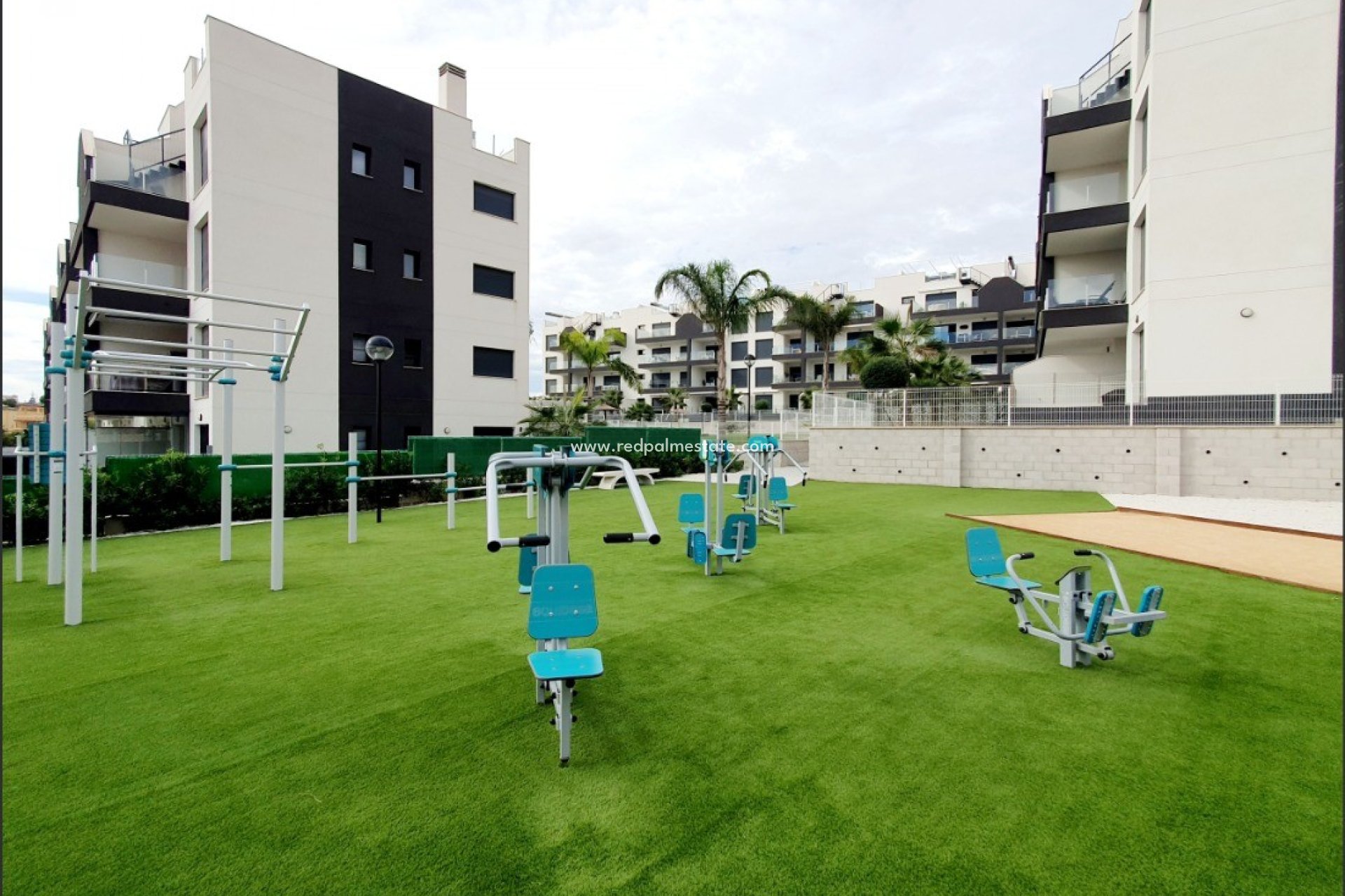 Resale - Apartment -
Orihuela Costa