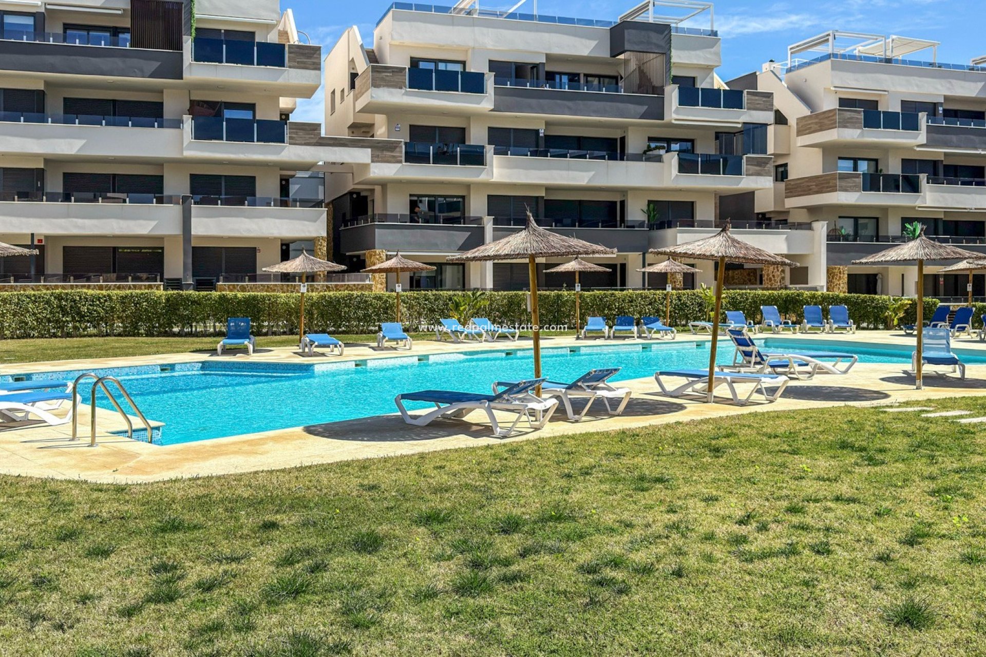 Resale - Apartment -
Orihuela Costa