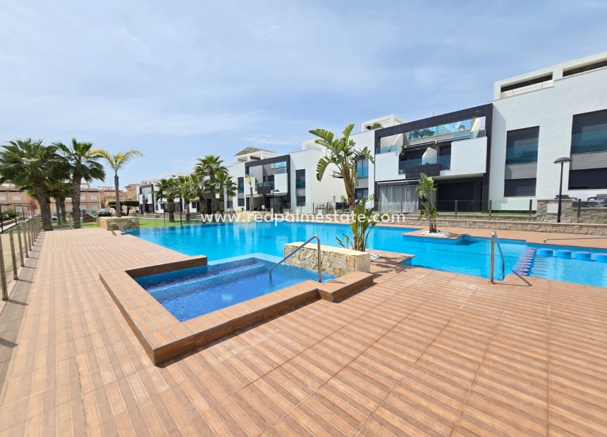 Resale - Apartment -
Orihuela Costa