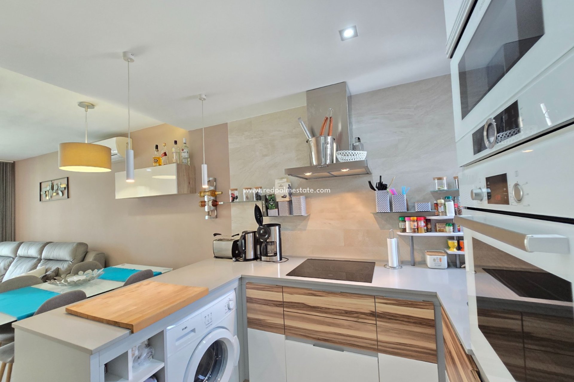 Resale - Apartment -
Orihuela Costa