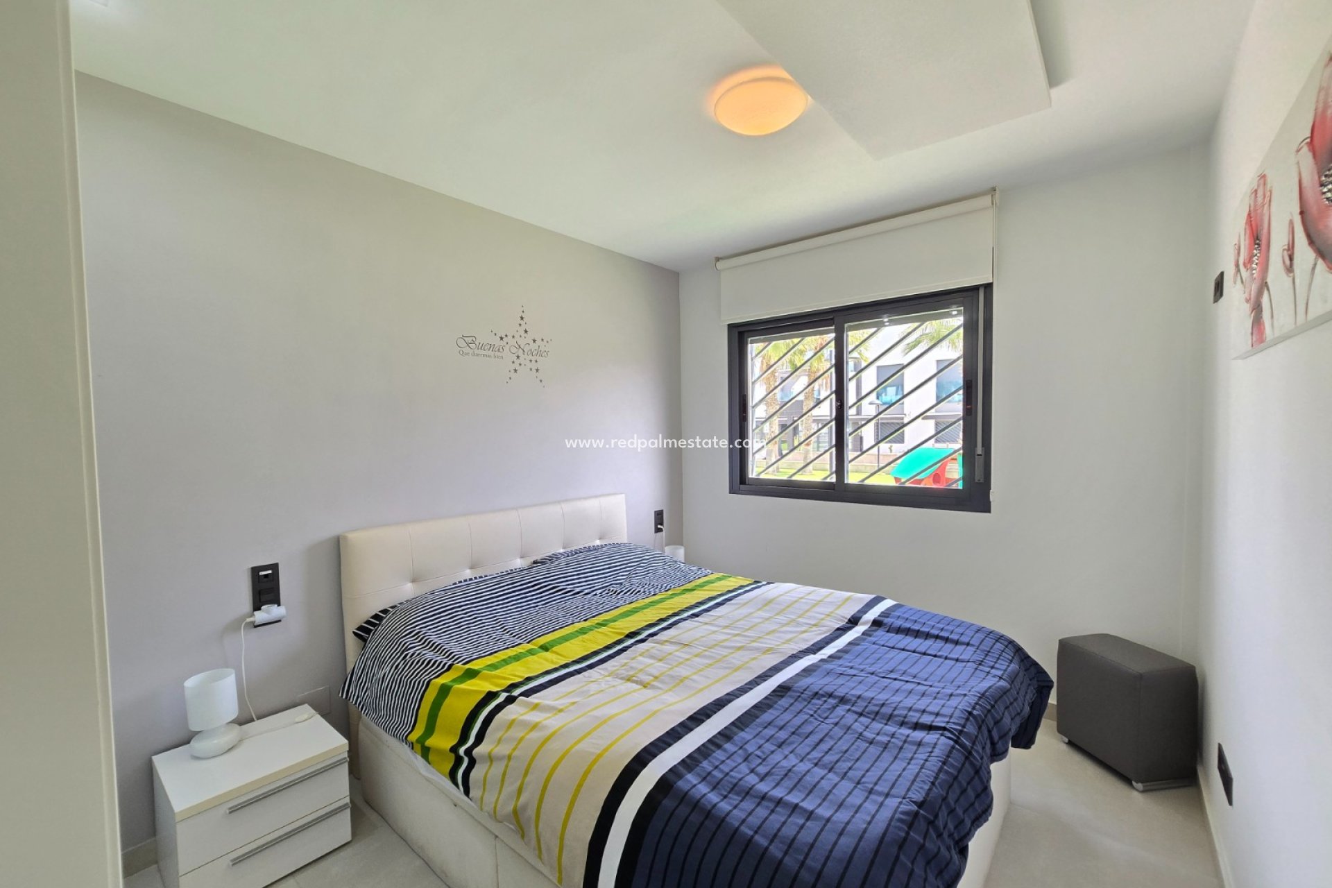 Resale - Apartment -
Orihuela Costa