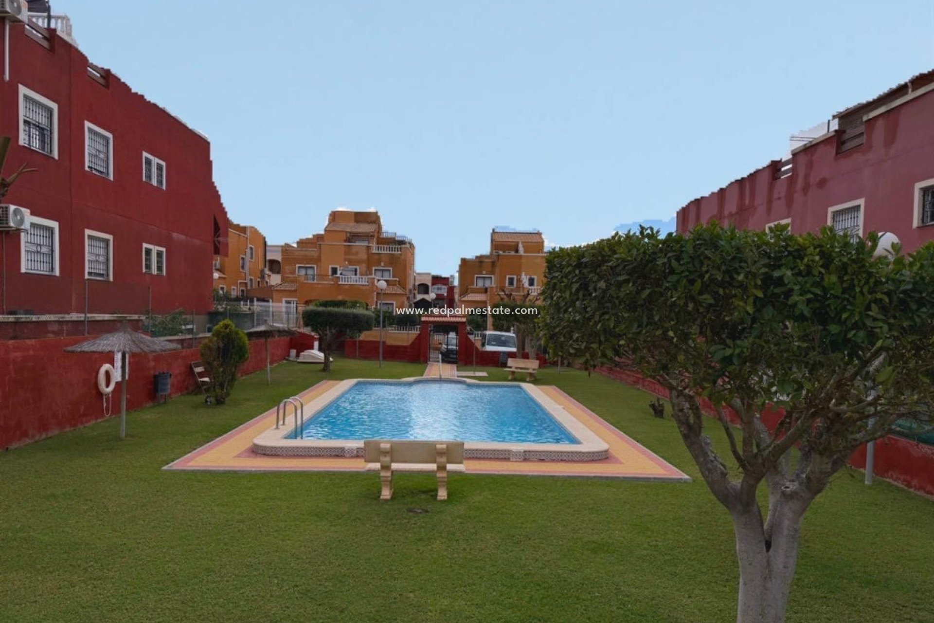 Resale - Apartment -
Orihuela Costa