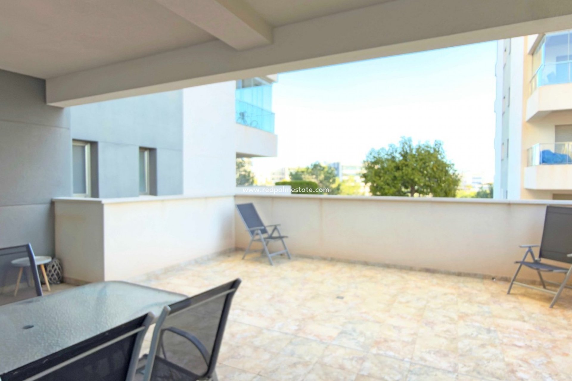 Resale - Apartment -
Orihuela Costa
