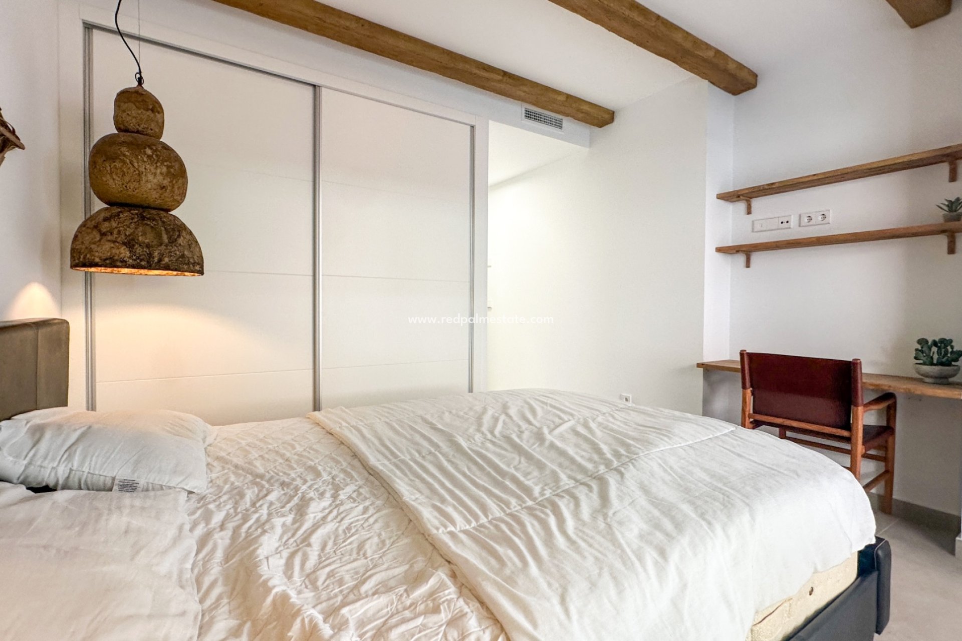 Resale - Apartment -
Orihuela Costa