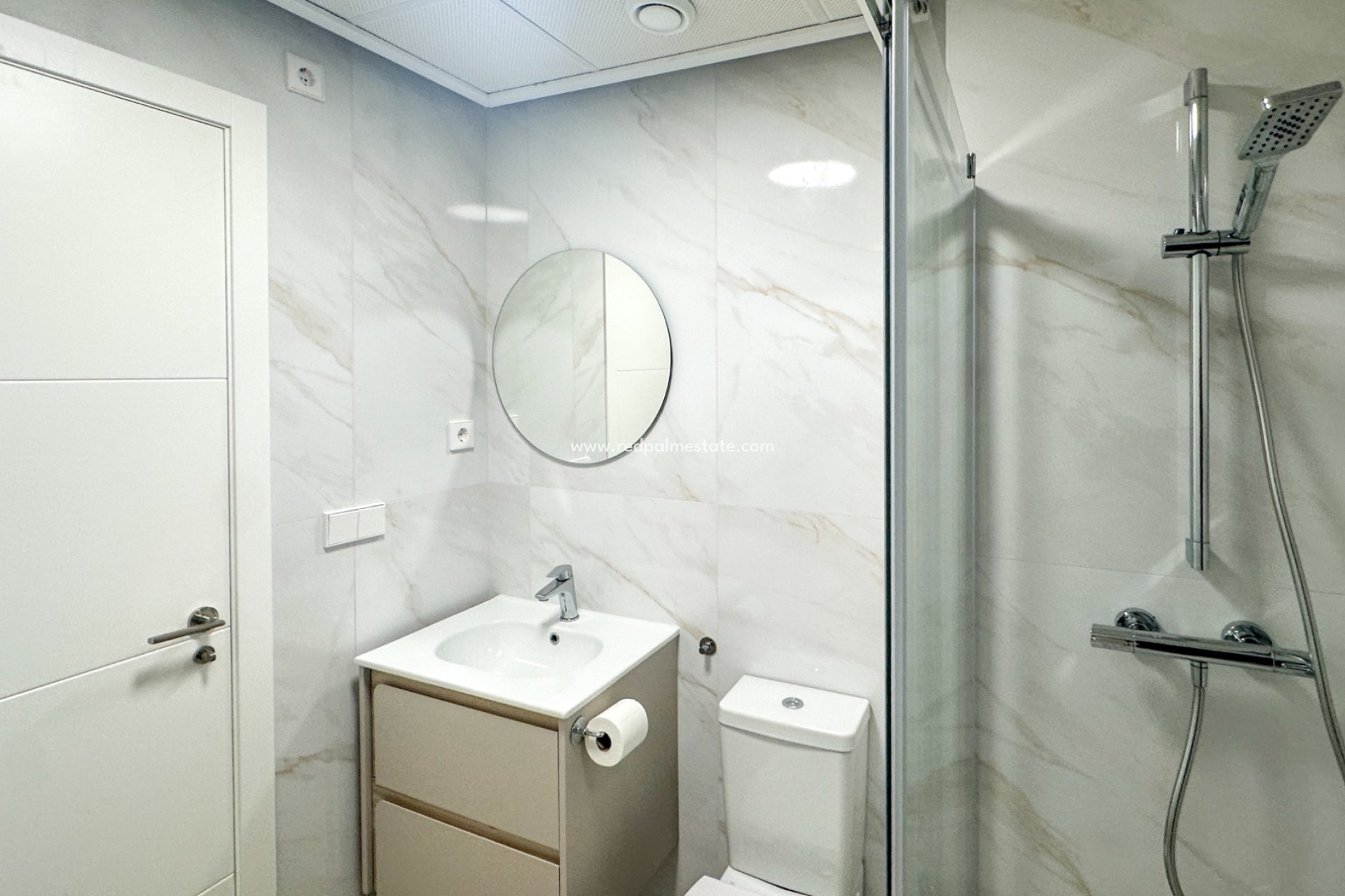 Resale - Apartment -
Orihuela Costa