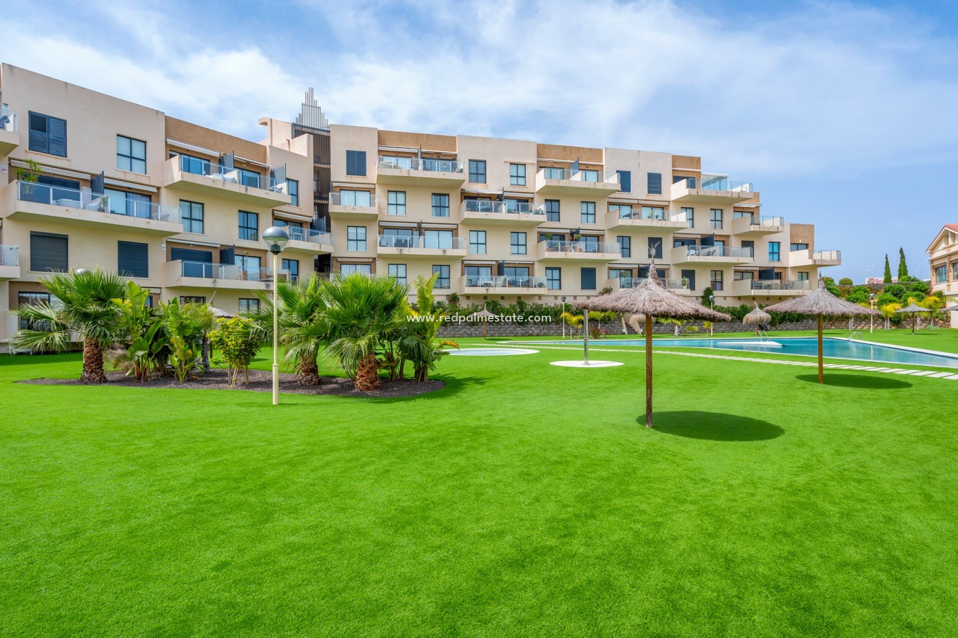 Resale - Apartment -
Orihuela Costa