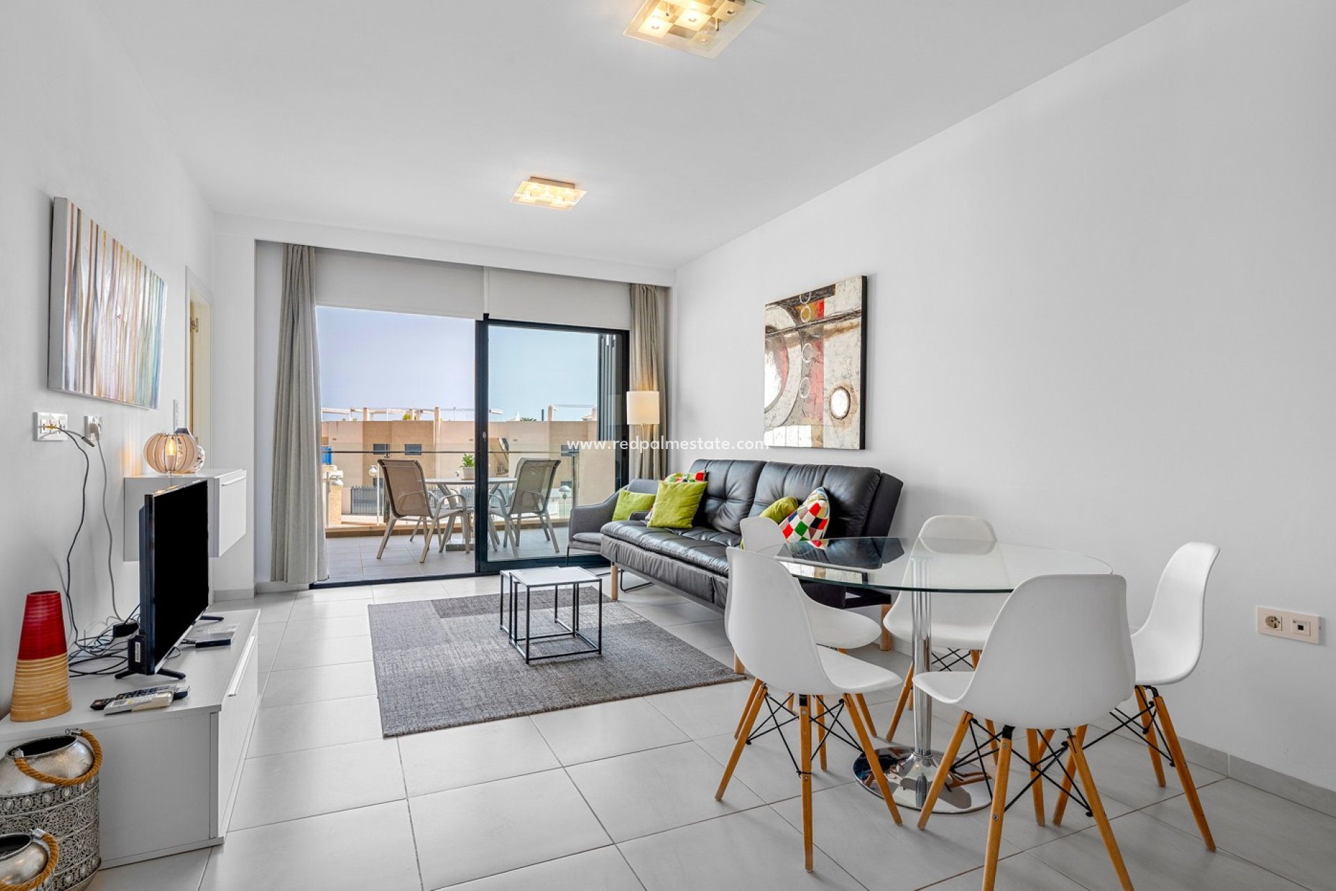 Resale - Apartment -
Orihuela Costa