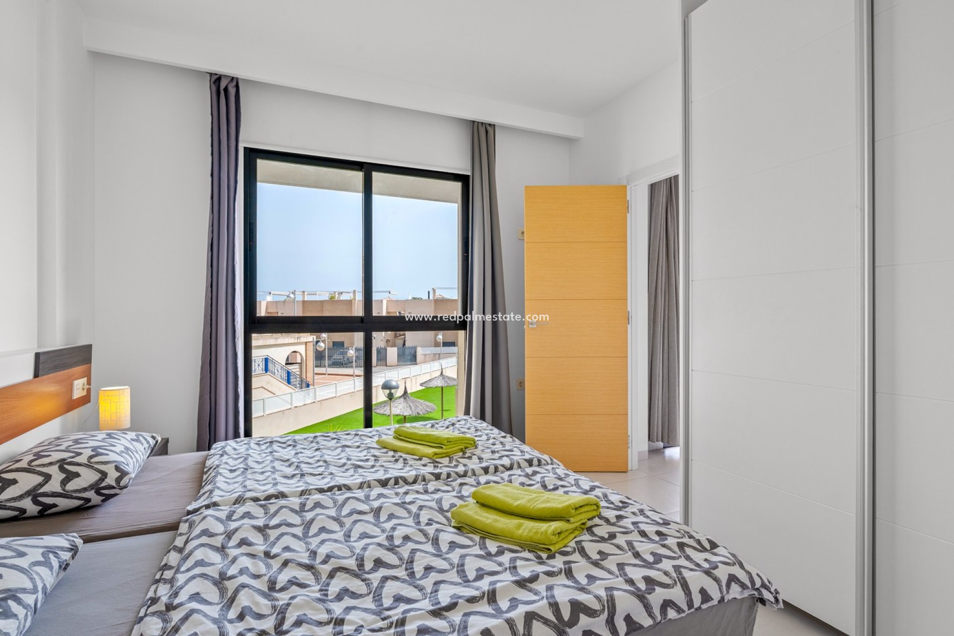 Resale - Apartment -
Orihuela Costa