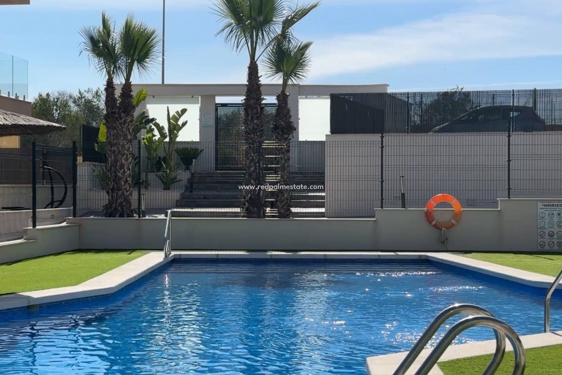 Resale - Apartment -
Orihuela Costa