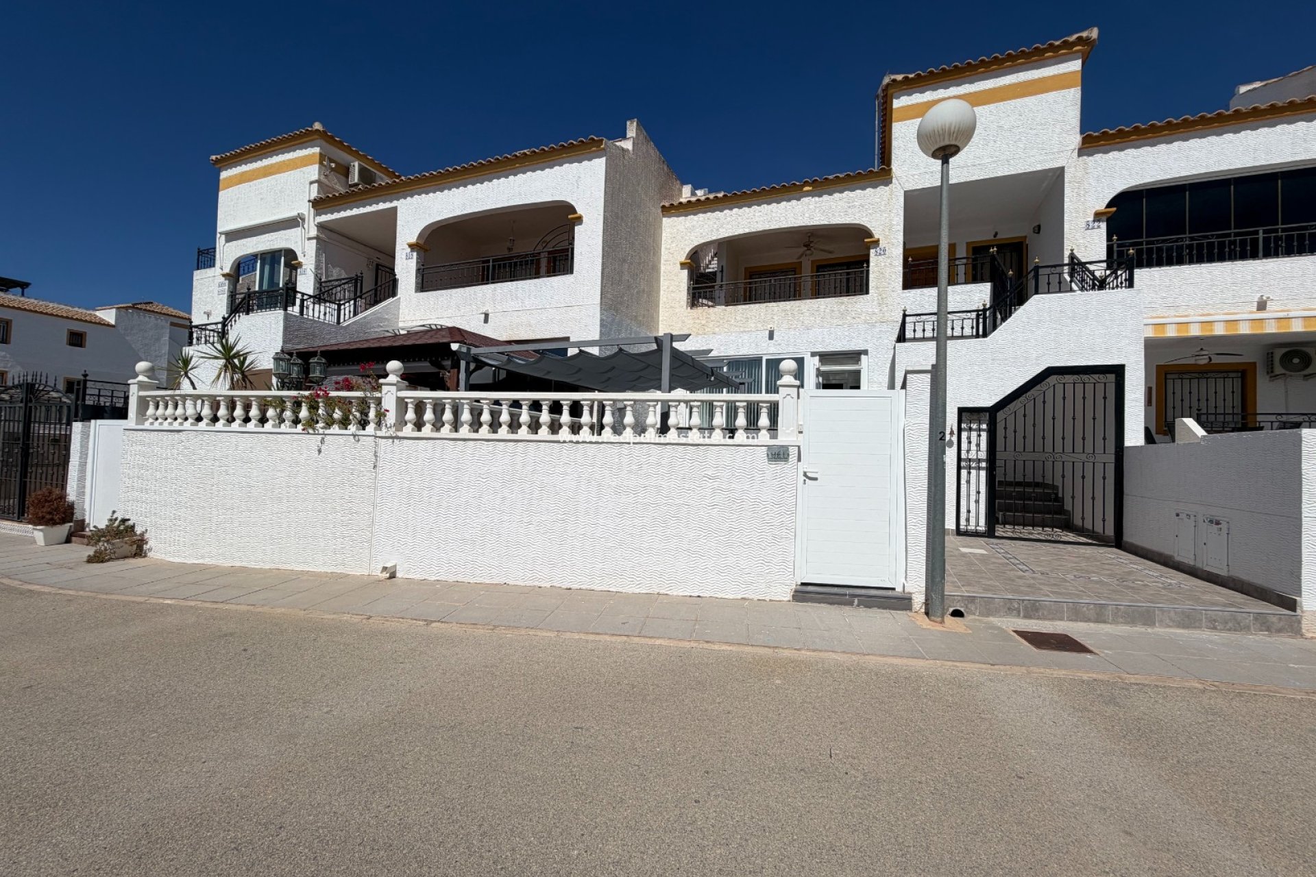 Resale - Apartment -
Orihuela - Inland
