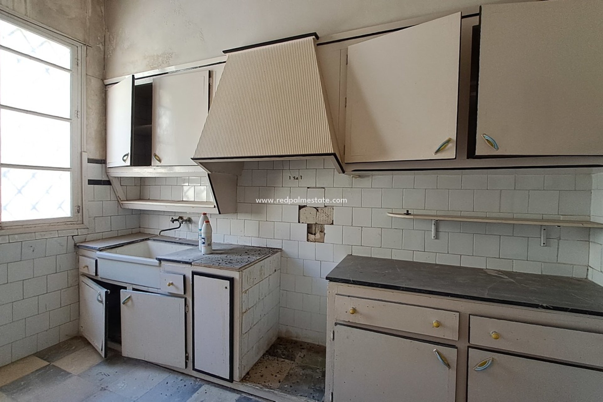 Resale - Apartment -
Orihuela - Inland