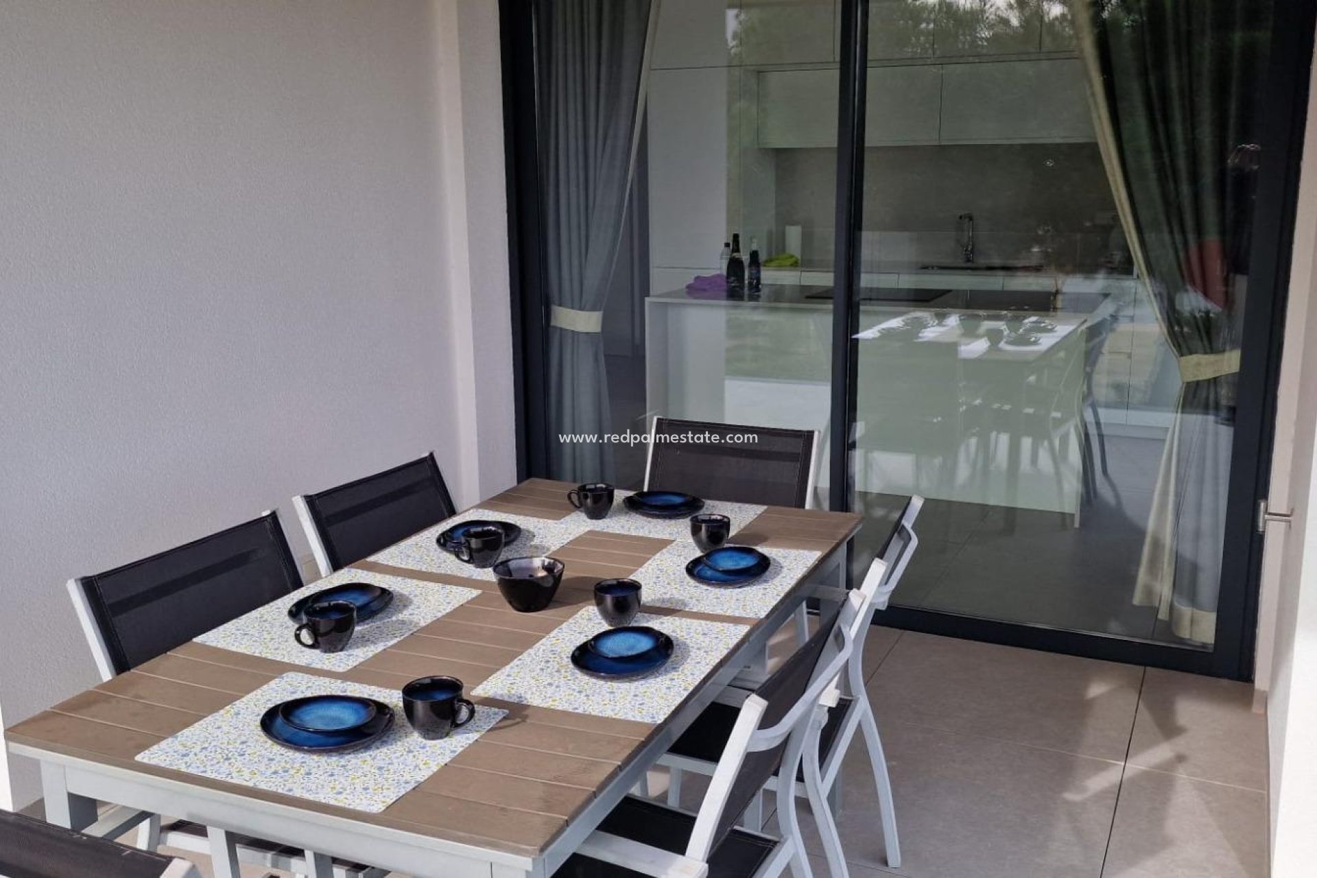 Resale - Apartment -
Orihuela - Las Colinas Golf
