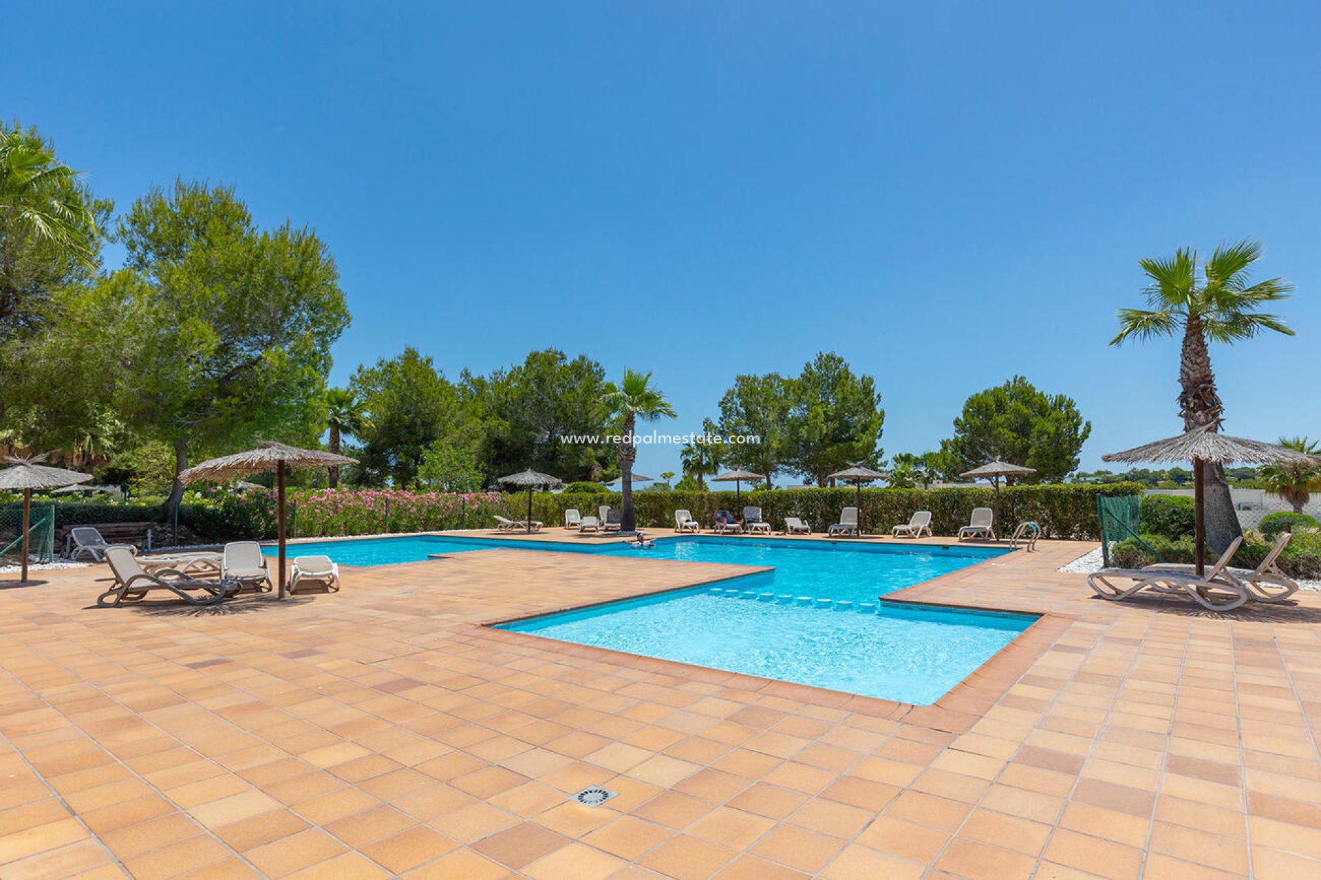 Resale - Apartment -
Orihuela - Las Colinas