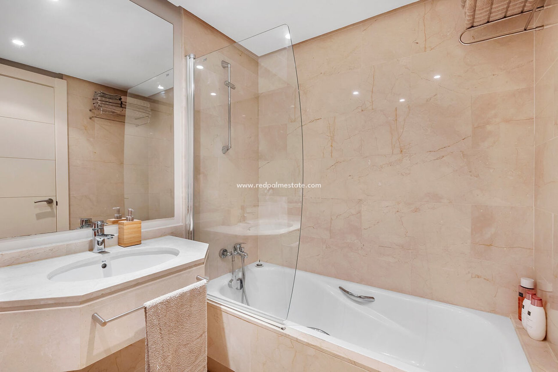 Resale - Apartment -
Orihuela - Las Colinas
