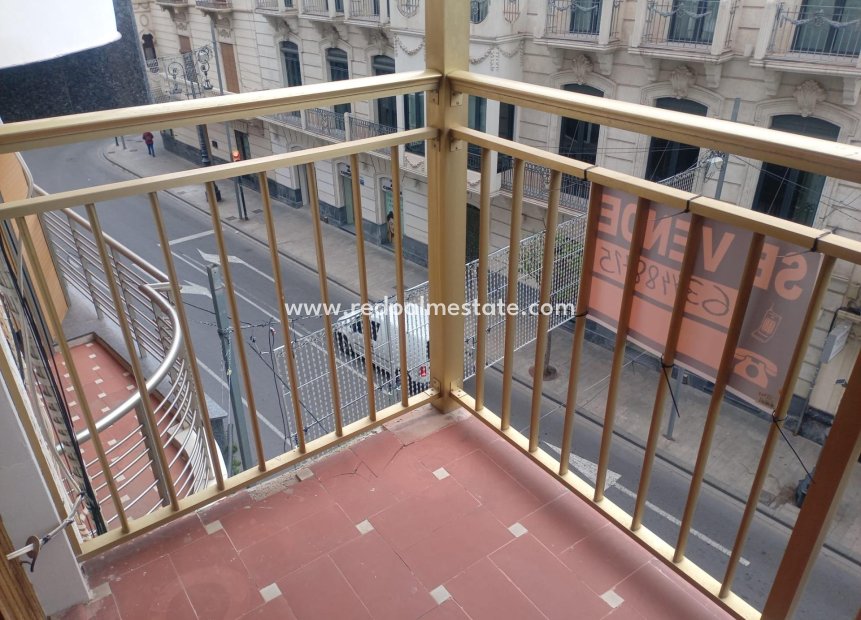 Resale - Apartment -
Orihuela - Orihuela Ciudad