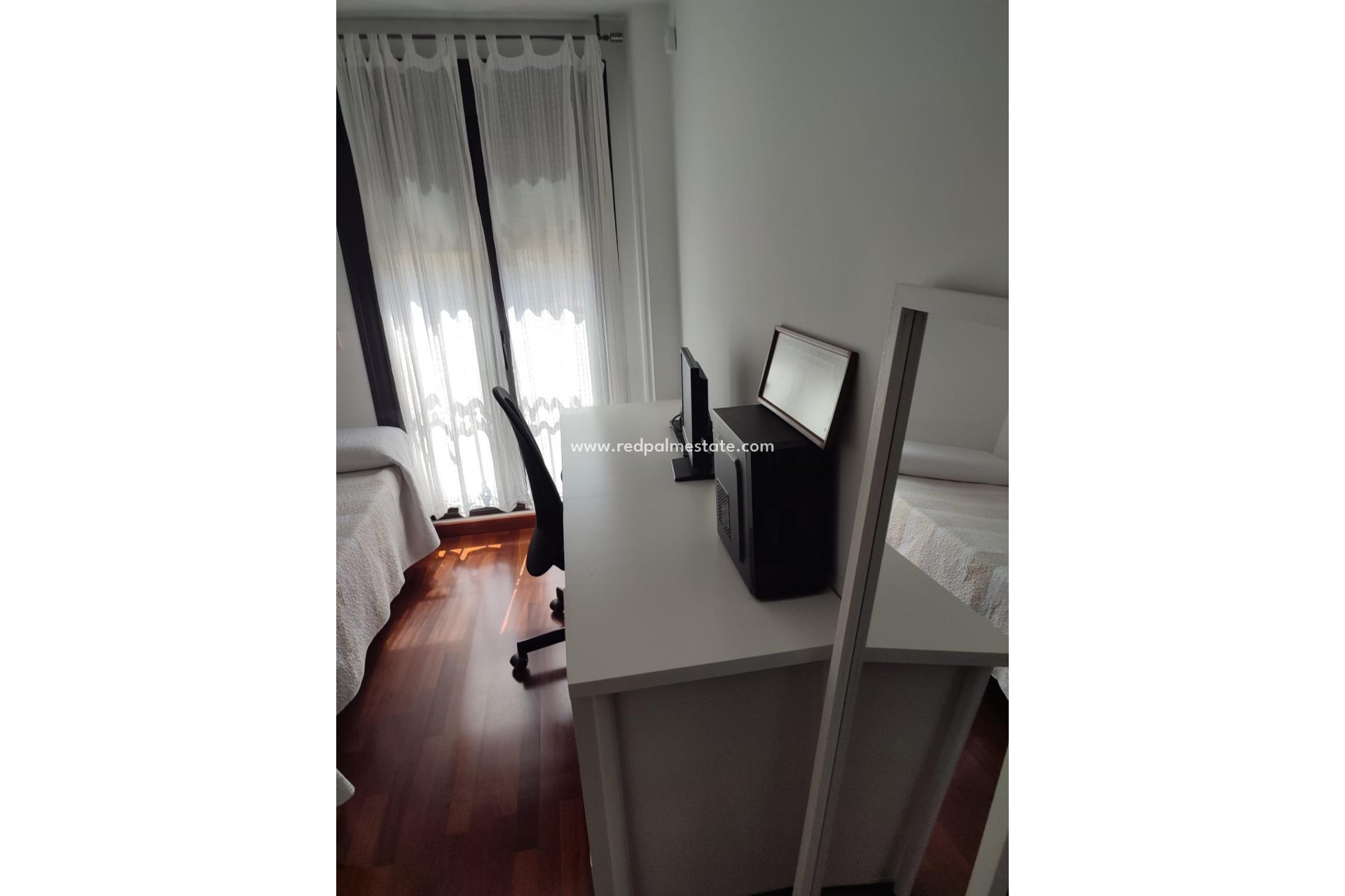 Resale - Apartment -
Orihuela - Zona Centro