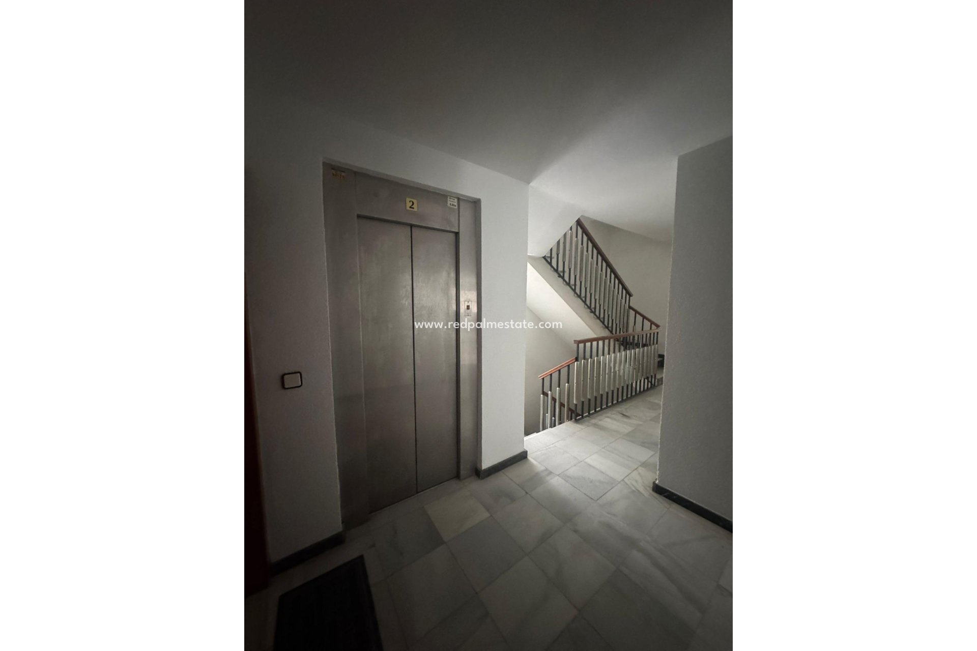Resale - Apartment -
Orihuela - Zona Centro