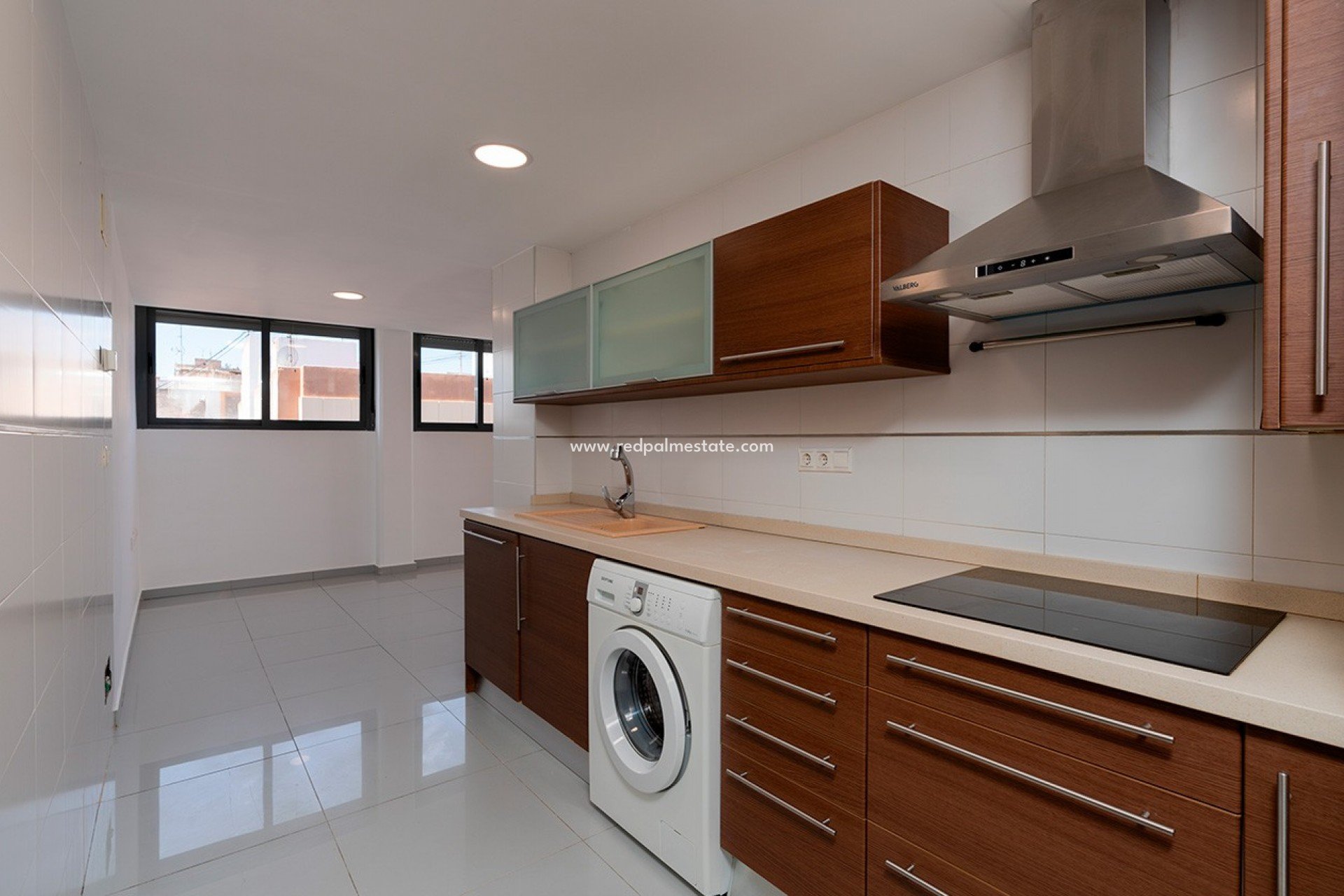 Resale - Apartment Penthouse -
Alicante - Center