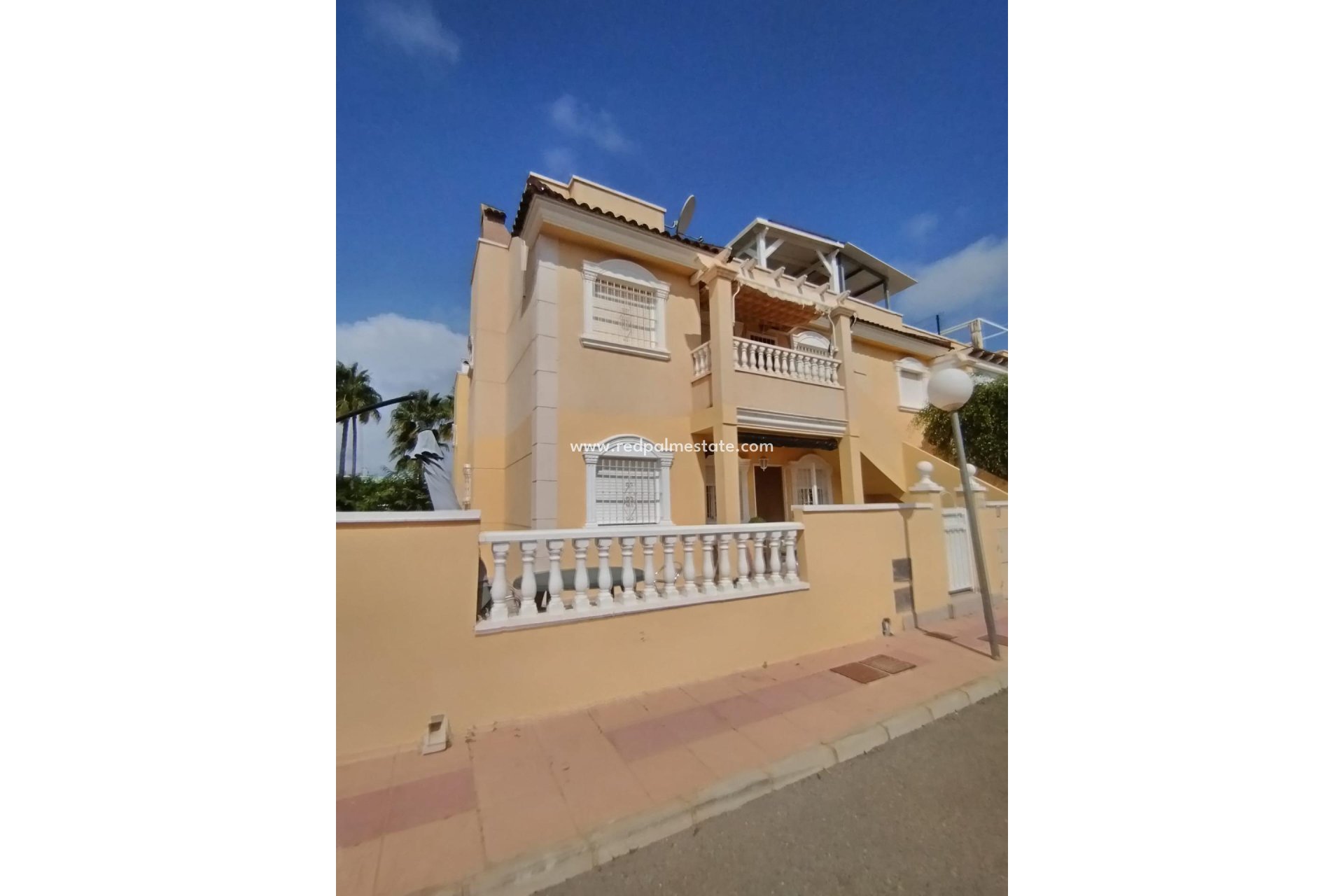 Resale - Apartment Penthouse -
Gran Alacant