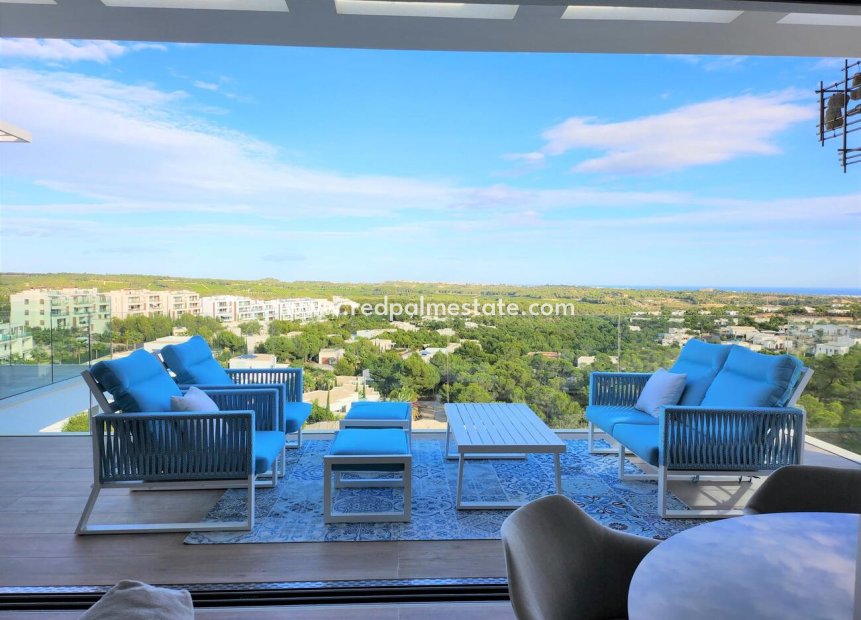 Resale - Apartment Penthouse -
Las Colinas Golf - Costa Blanca