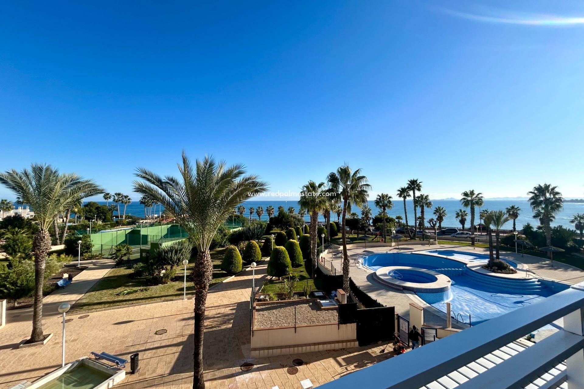 Resale - Apartment Penthouse -
Orihuela Costa - Cabo Roig