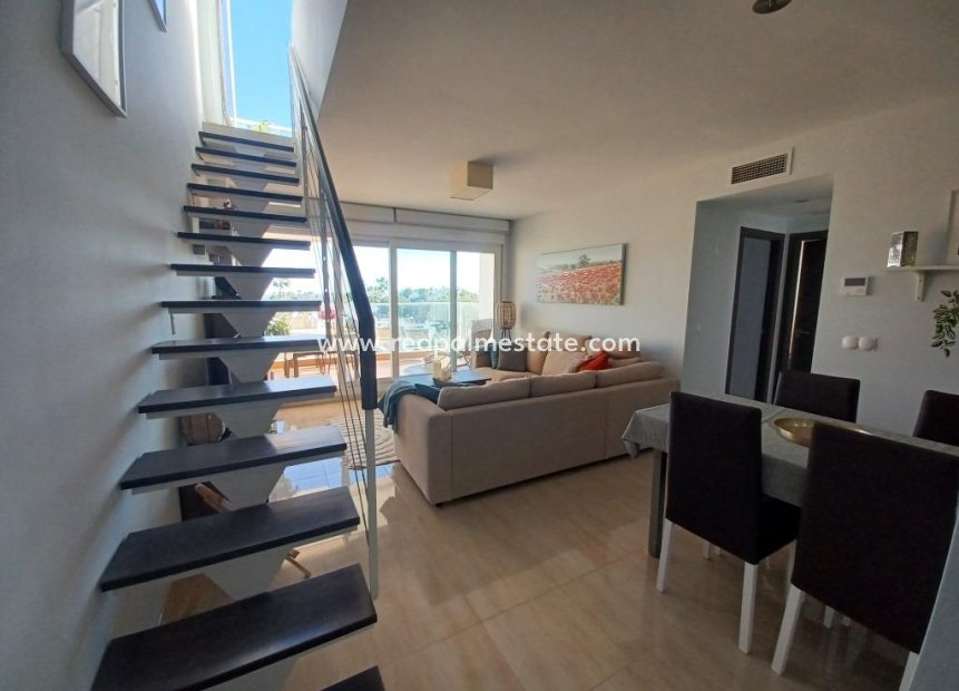 Resale - Apartment Penthouse -
Orihuela Costa - Villamartín