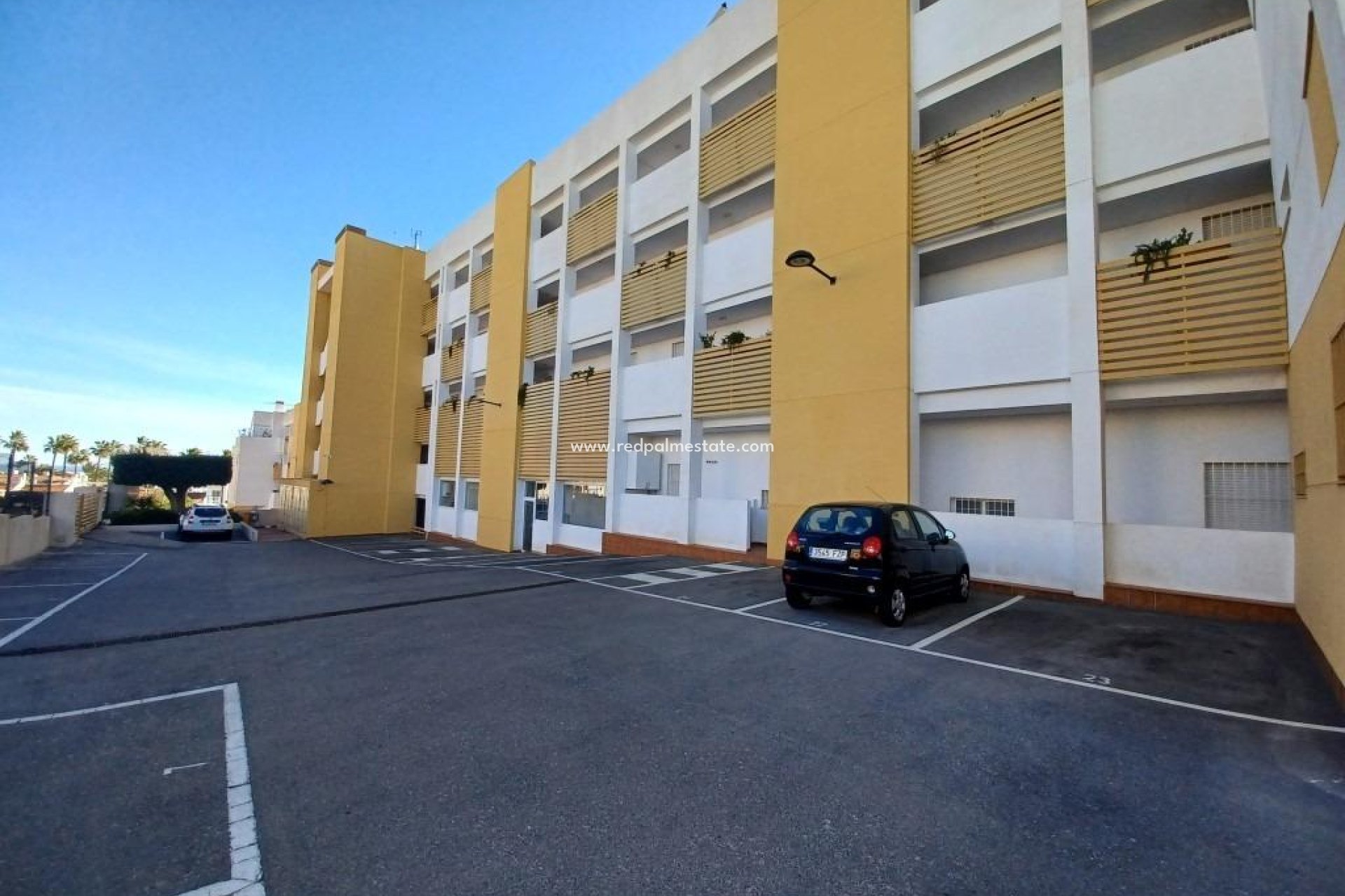 Resale - Apartment Penthouse -
Orihuela Costa - Villamartín