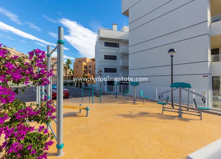 Resale - Apartment Penthouse -
Orihuela Costa