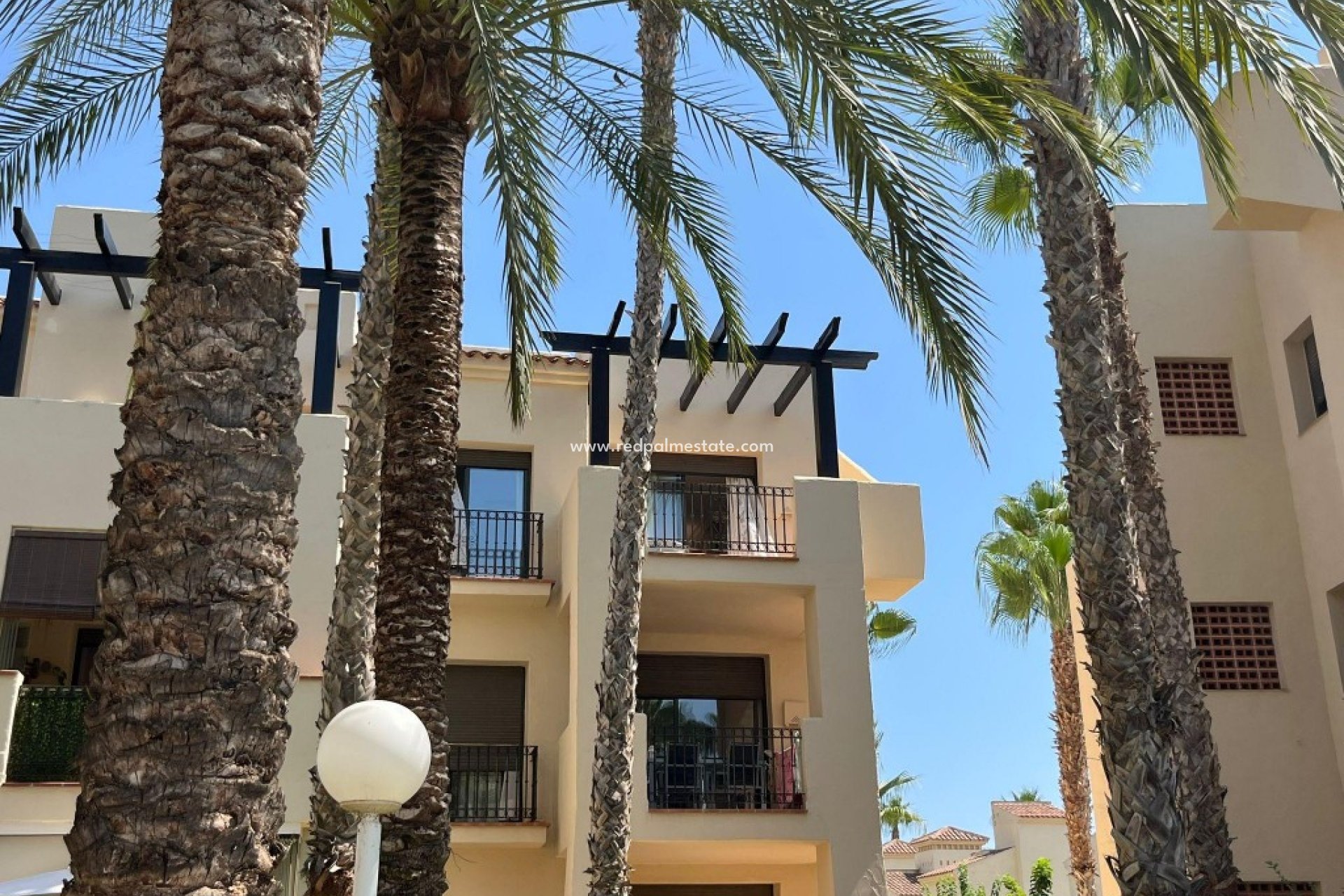 Resale - Apartment Penthouse -
Roda Golf Resort - Inland