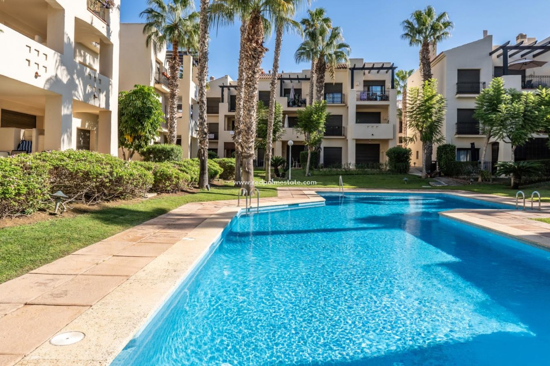 Resale - Apartment Penthouse -
Roda Golf Resort - Inland