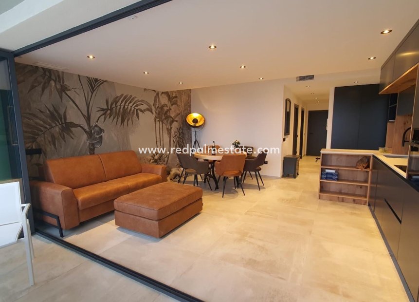 Resale - Apartment Penthouse -
Rojales - Inland