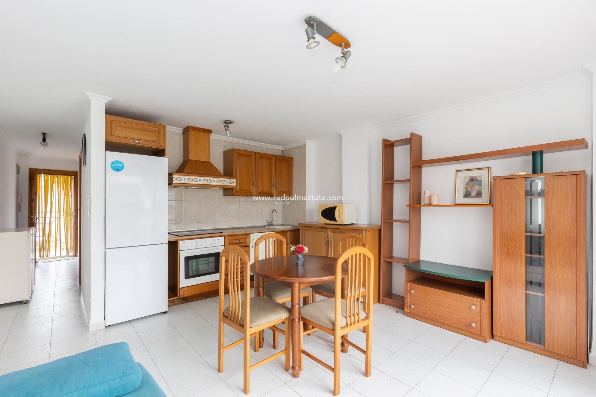 Resale - Apartment Penthouse -
Torrevieja - Center