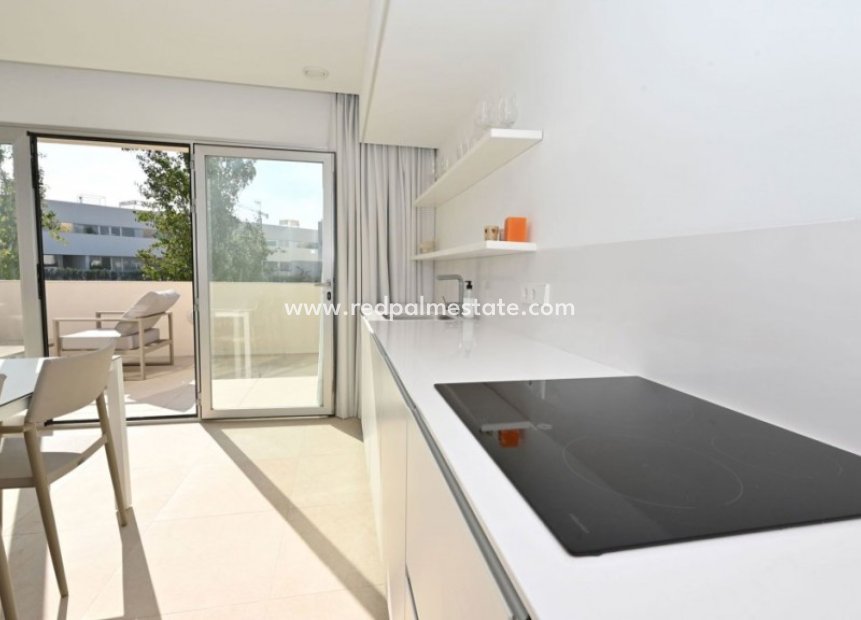 Resale - Apartment Penthouse -
Torrevieja - Los Balcones