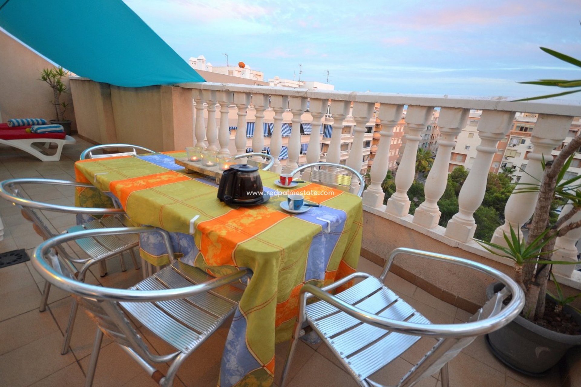 Resale - Apartment Penthouse -
Torrevieja - Playa del Cura