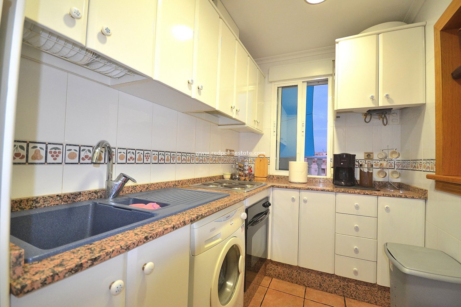 Resale - Apartment Penthouse -
Torrevieja - Playa del Cura