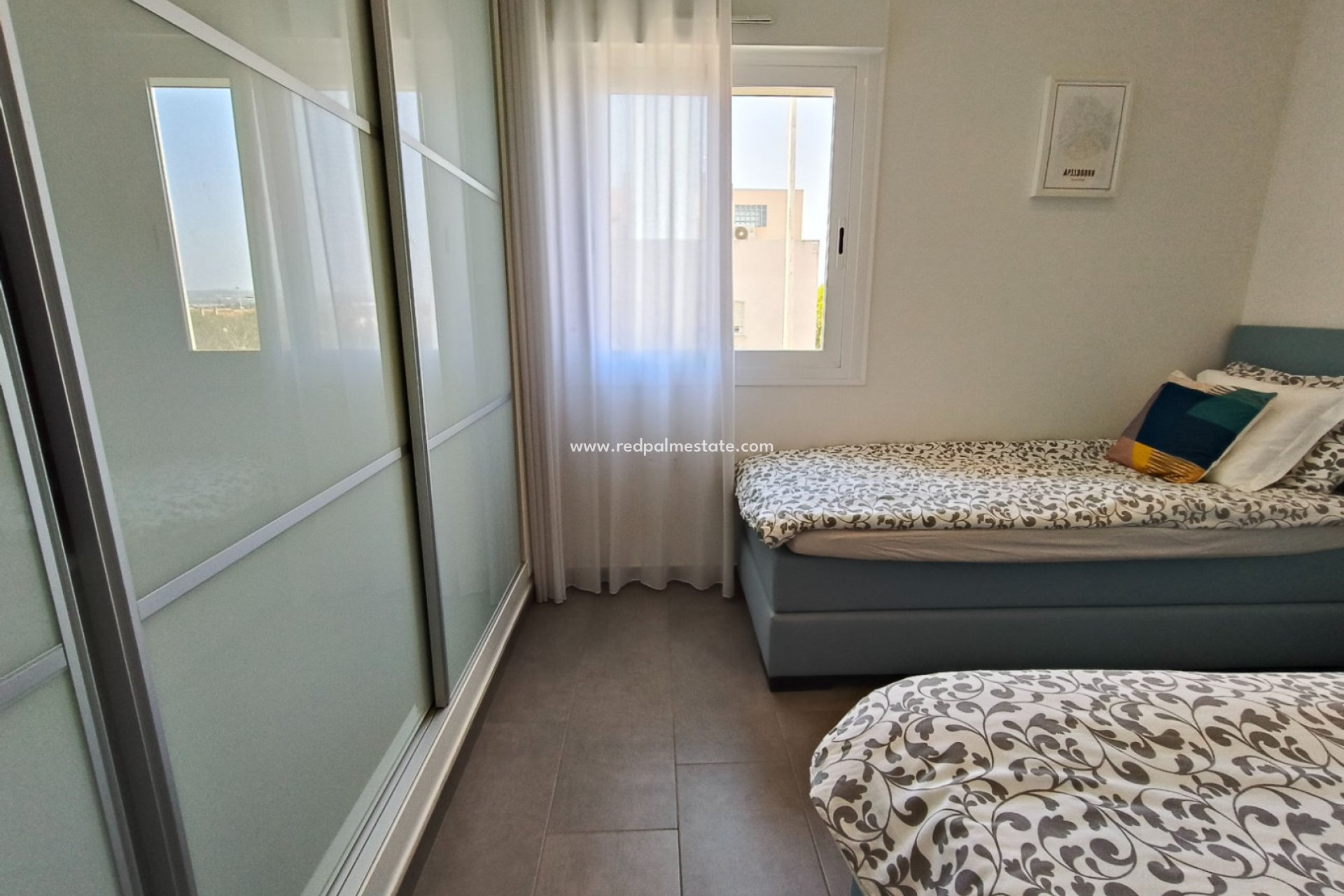 Resale - Apartment Penthouse -
Torrevieja