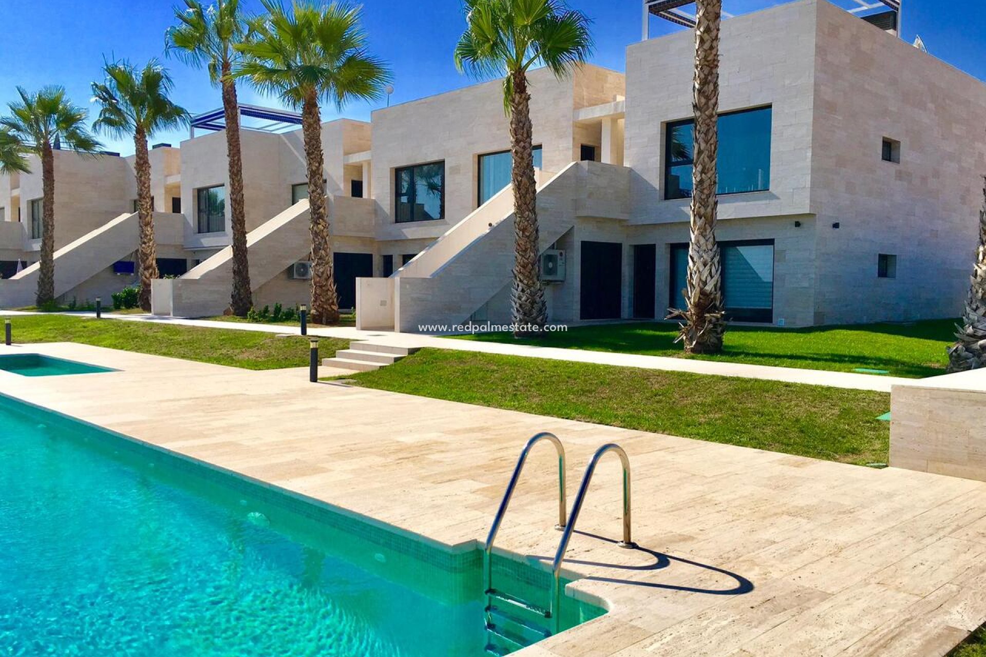 Resale - Apartment -
Pilar de la Horadada - Costa Blanca