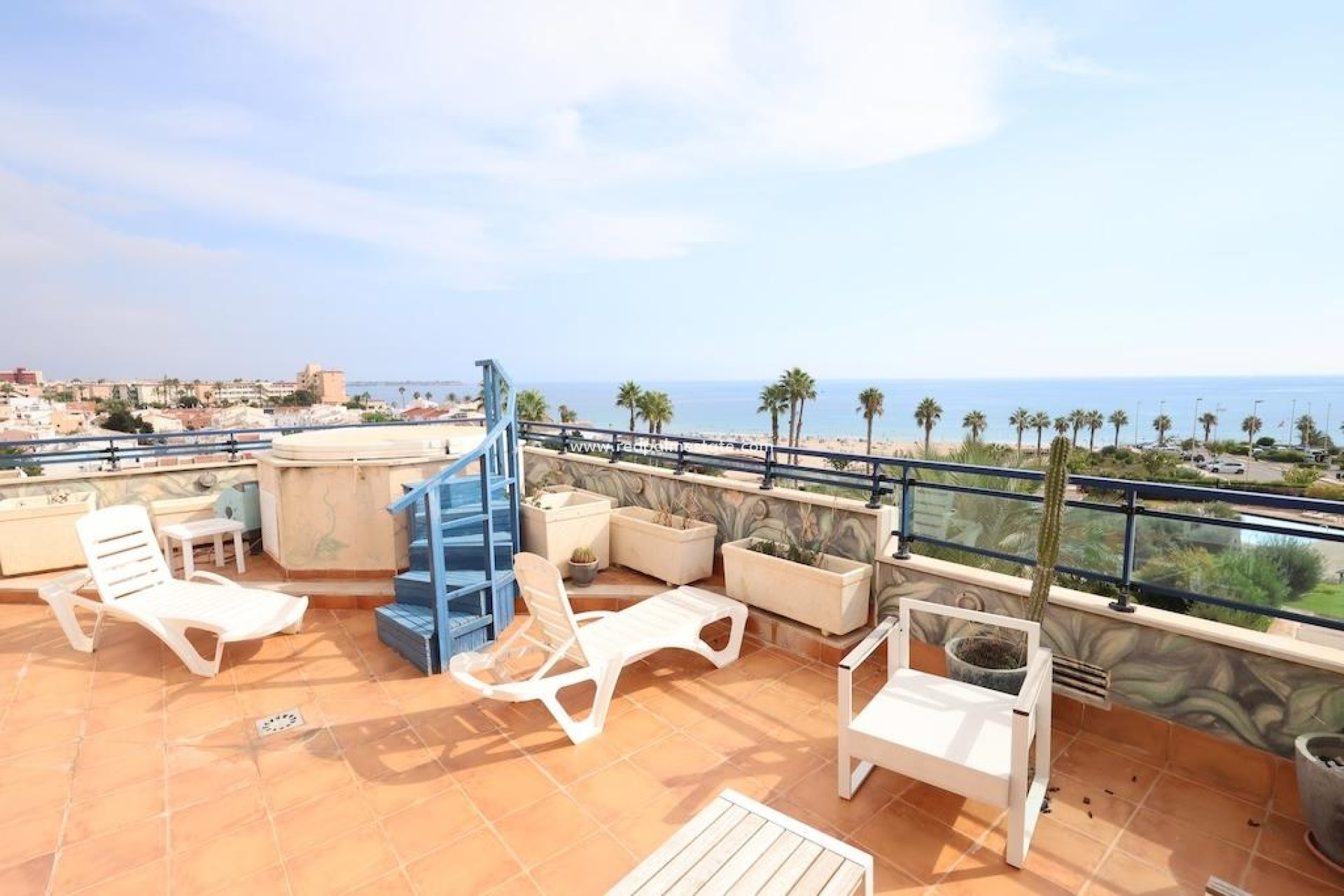 Resale - Apartment -
Pilar de la Horadada - Mil Palmeras