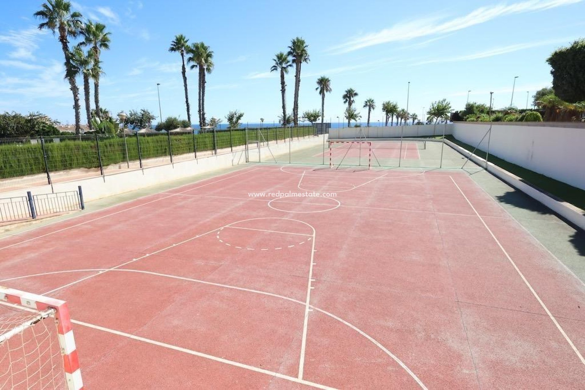 Resale - Apartment -
Pilar de la Horadada - Mil Palmeras