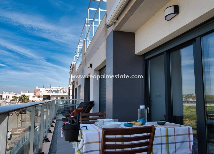 Resale - Apartment -
Pilar de la Horadada - Pueblo Latino