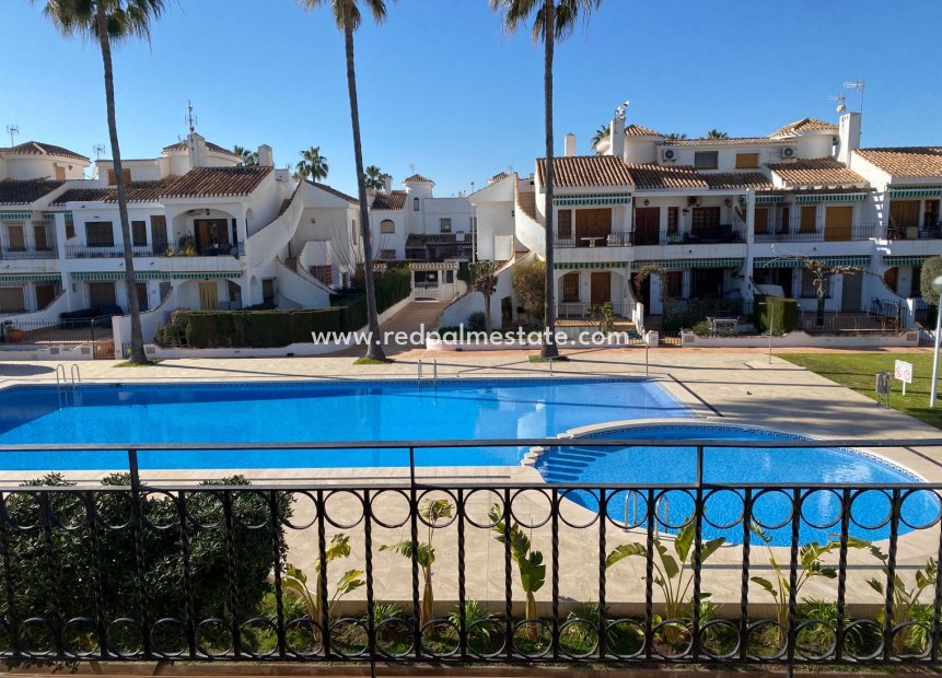 Resale - Apartment -
Pilar de la Horadada - Torre de la Horadada