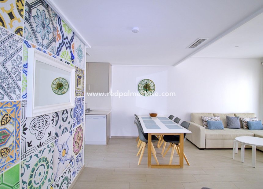 Resale - Apartment -
Pilar de la Horadada - Torre de la Horadada