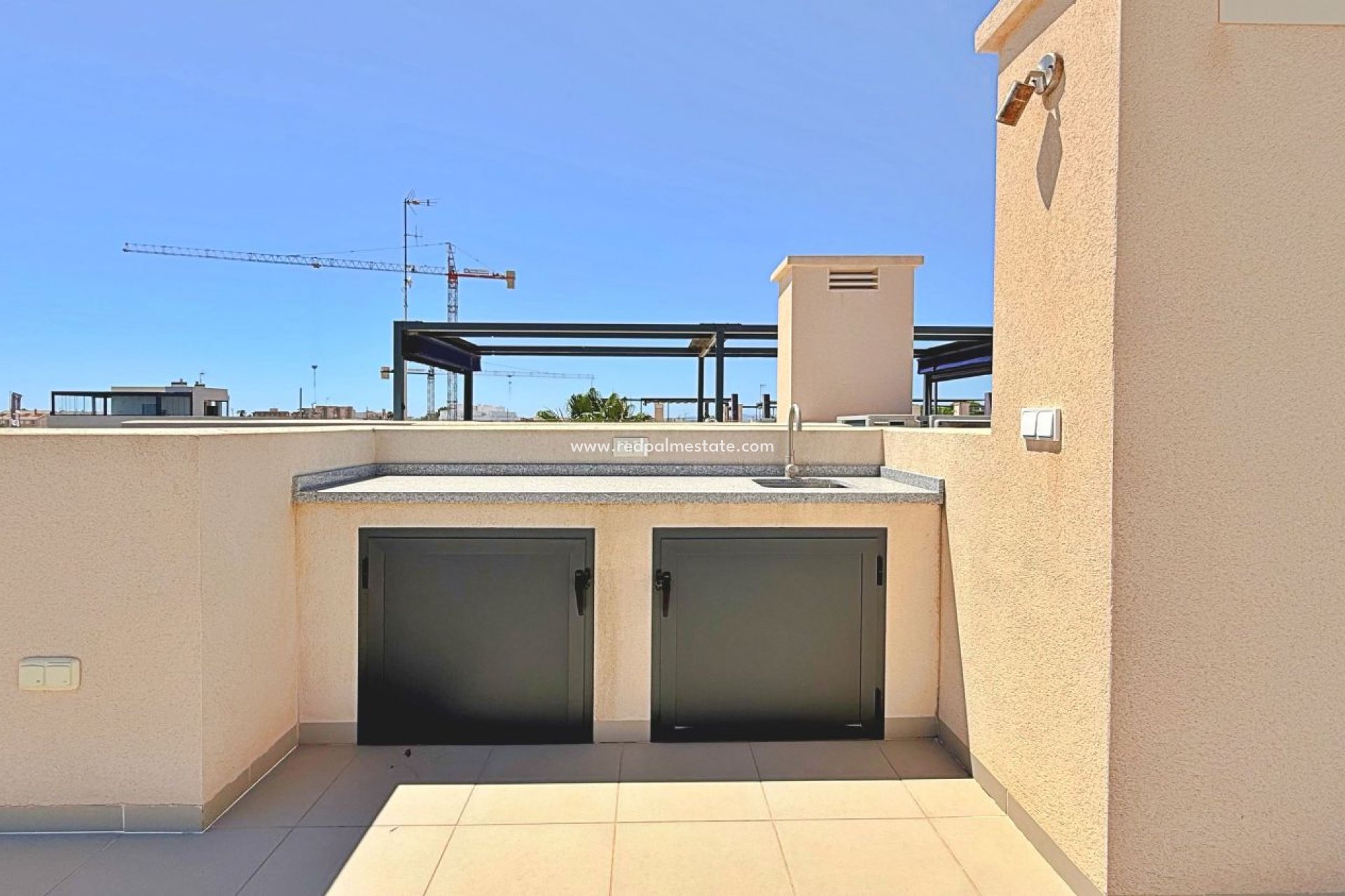 Resale - Apartment -
Pilar de la Horadada - Torre de la Horadada