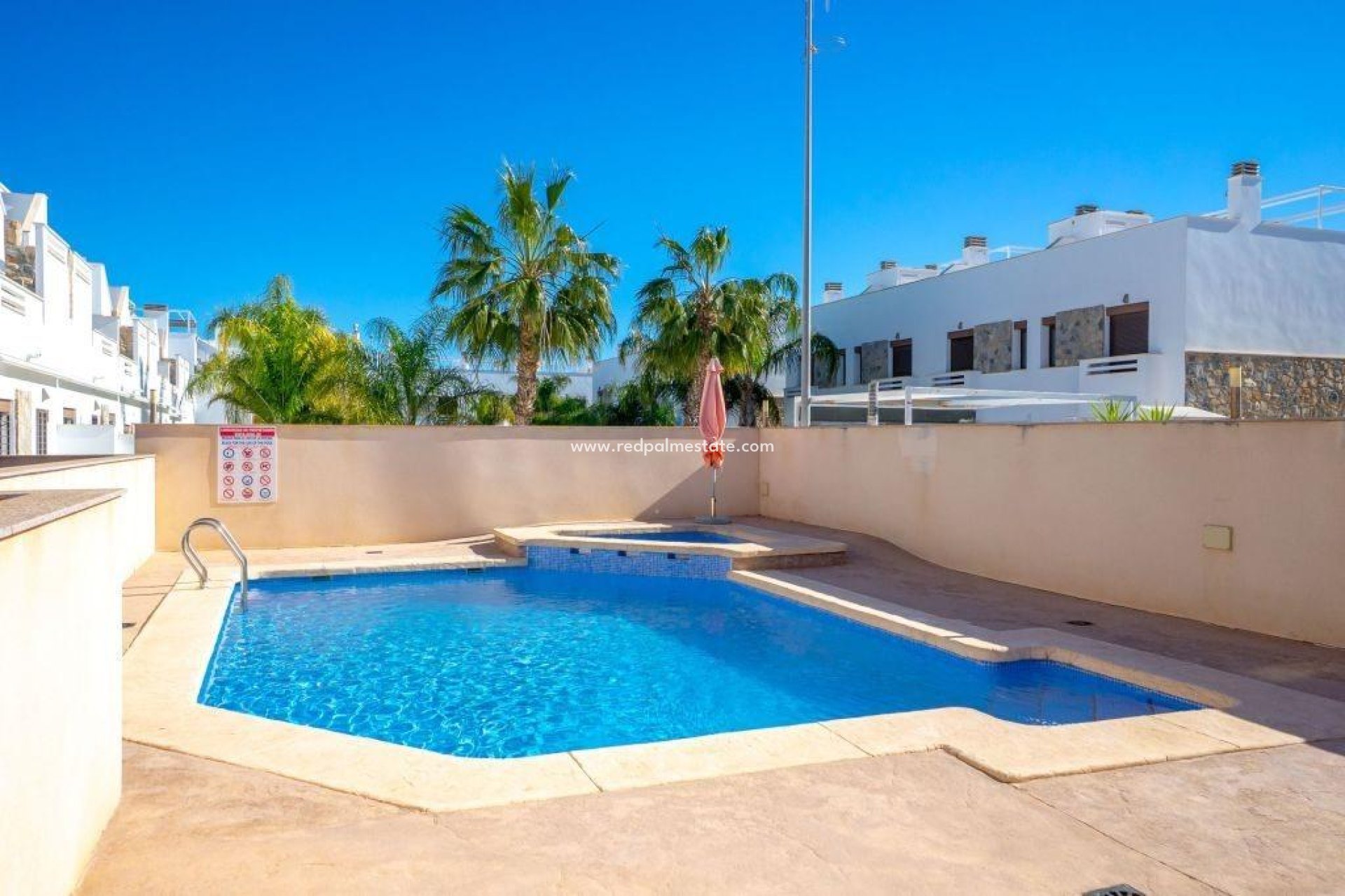 Resale - Apartment -
Pilar de la Horadada