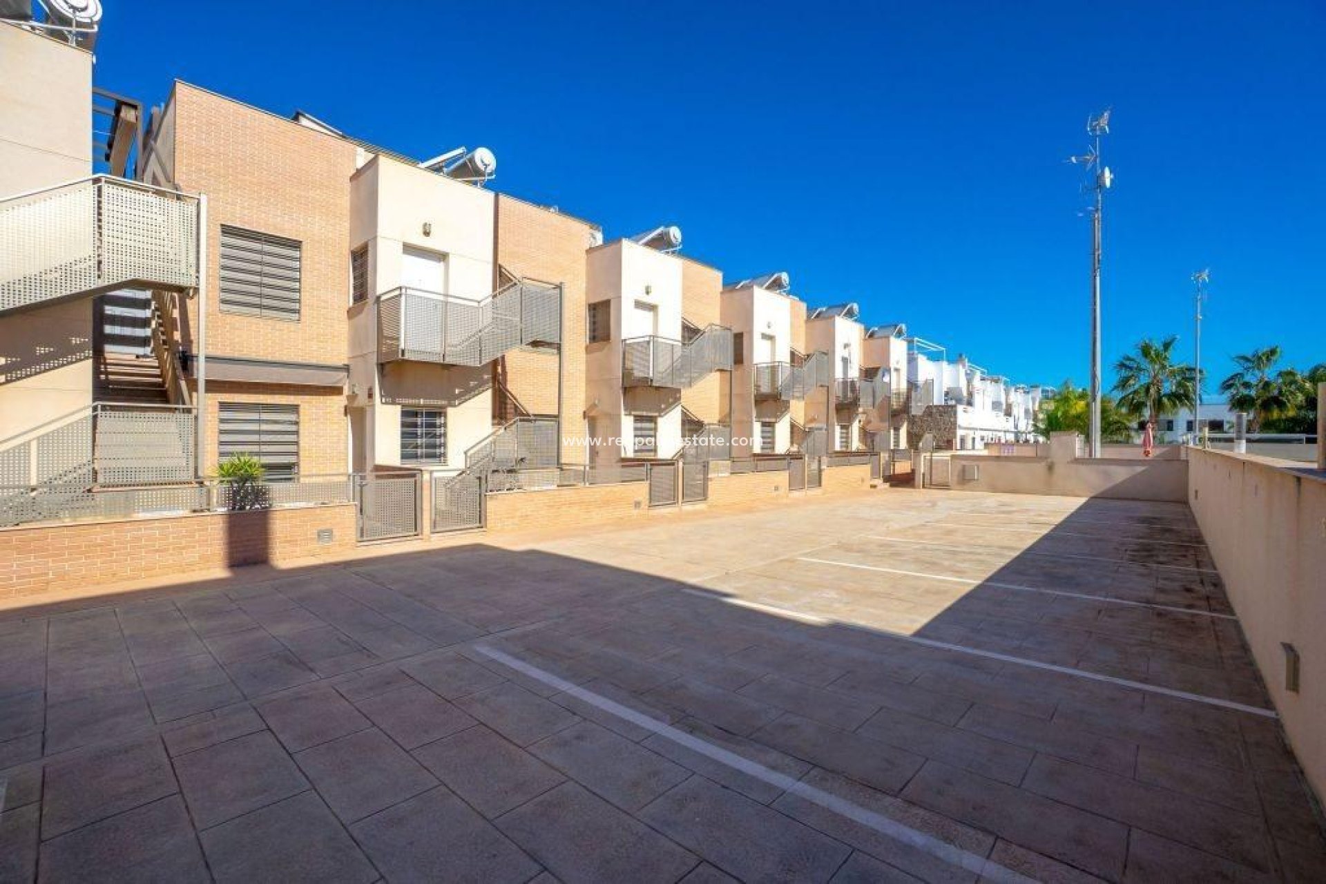 Resale - Apartment -
Pilar de la Horadada