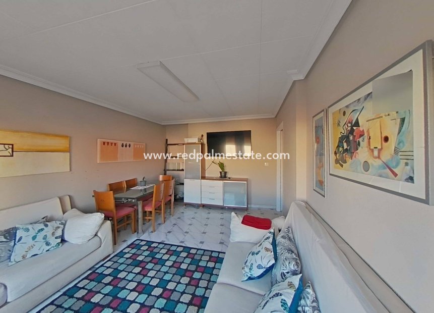 Resale - Apartment -
Pilar de la Horadada