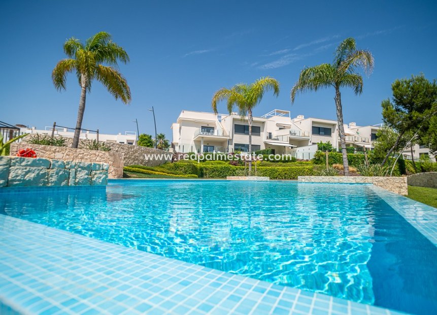 Resale - Apartment -
Pilar de la Horadada