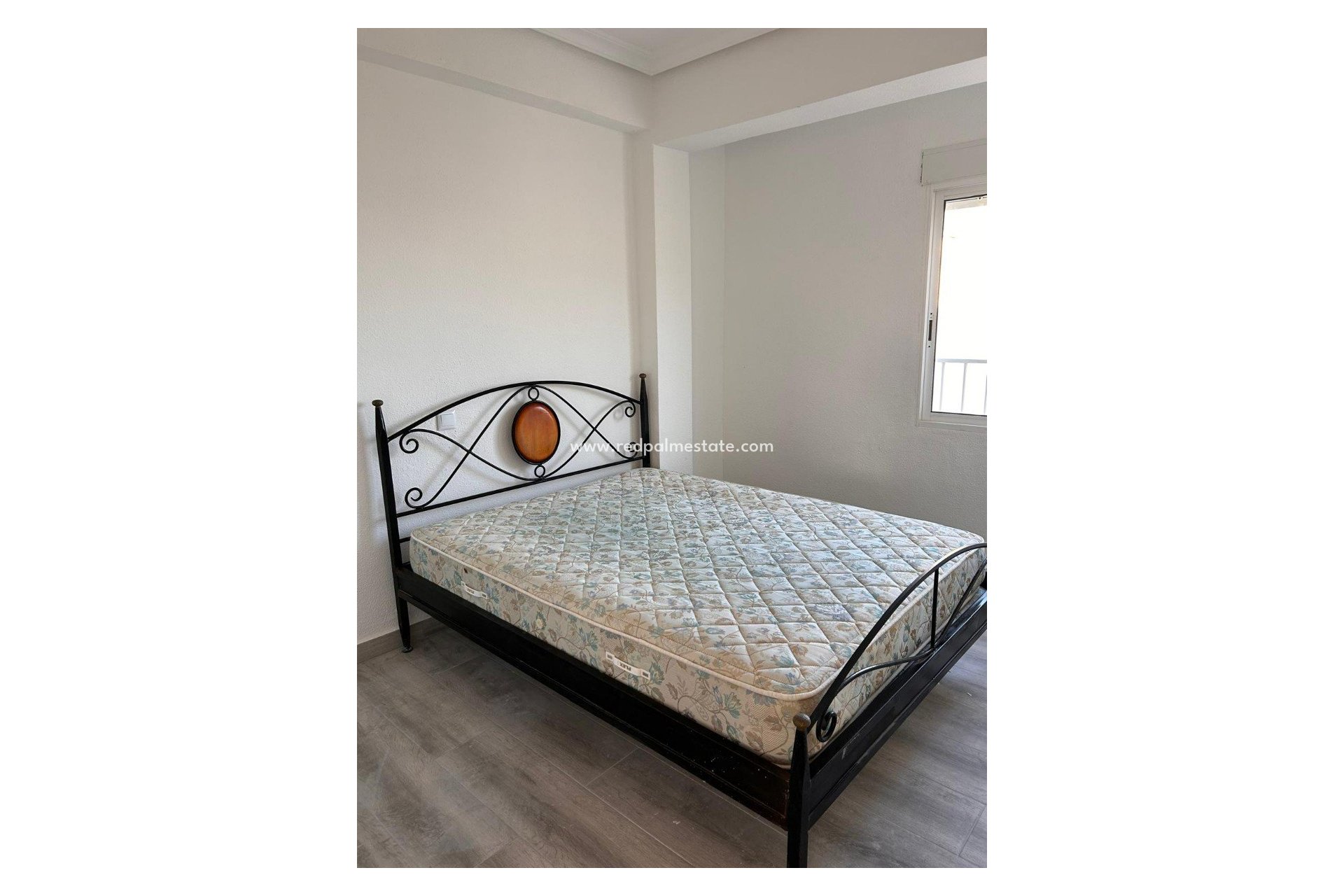 Resale - Apartment -
Pilar de la Horadada